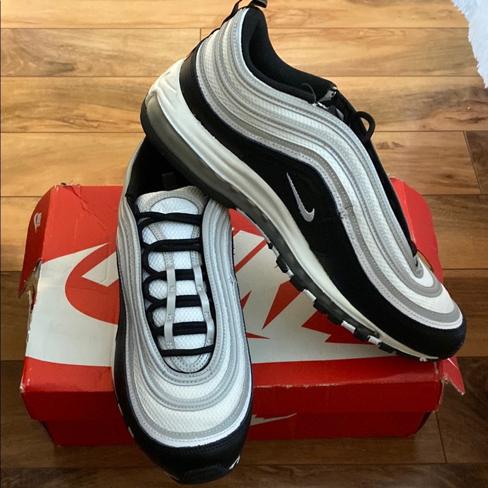 Men’s Nike Air Max 97 Black and White Sneakers